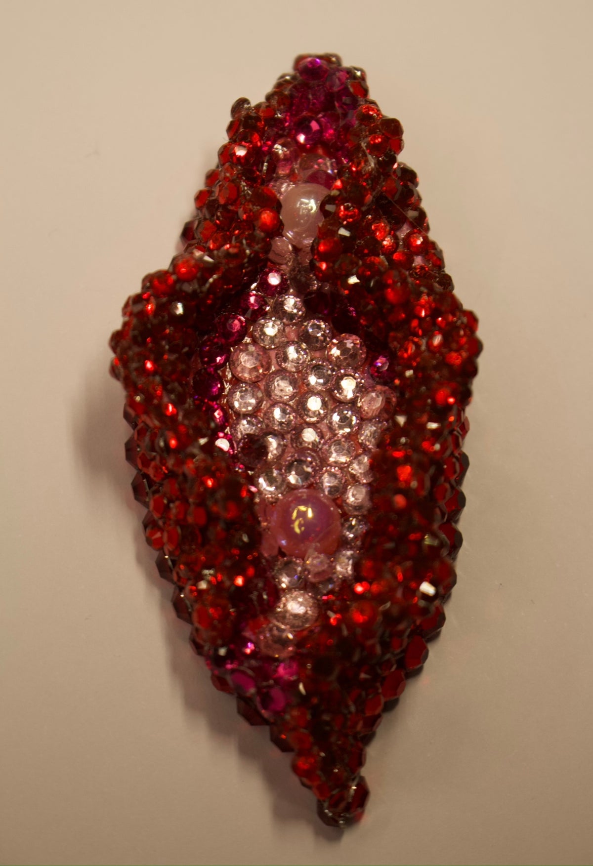 ‘PUSSYOLE’