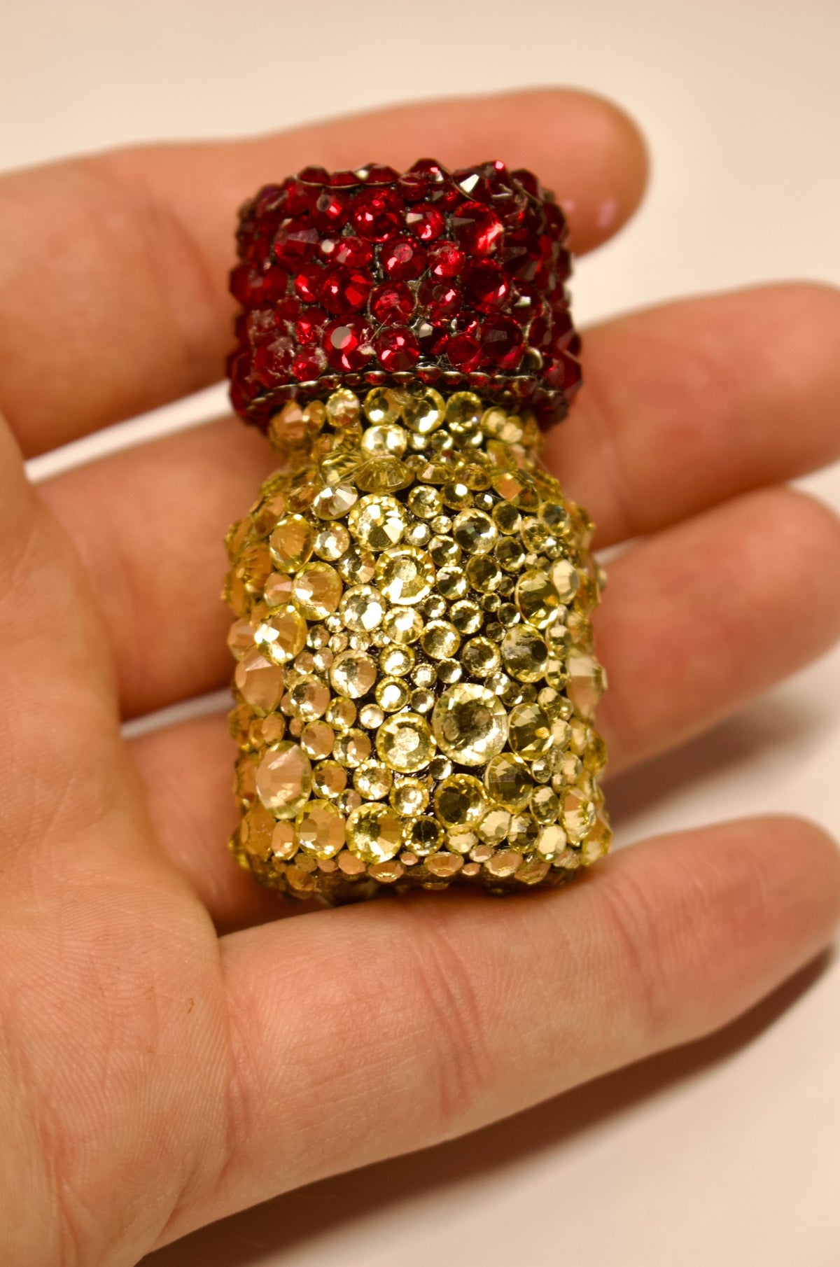 ‘POPPERS BOTTLE’